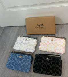 Picture of Coach Wallets _SKUfw236287355fw